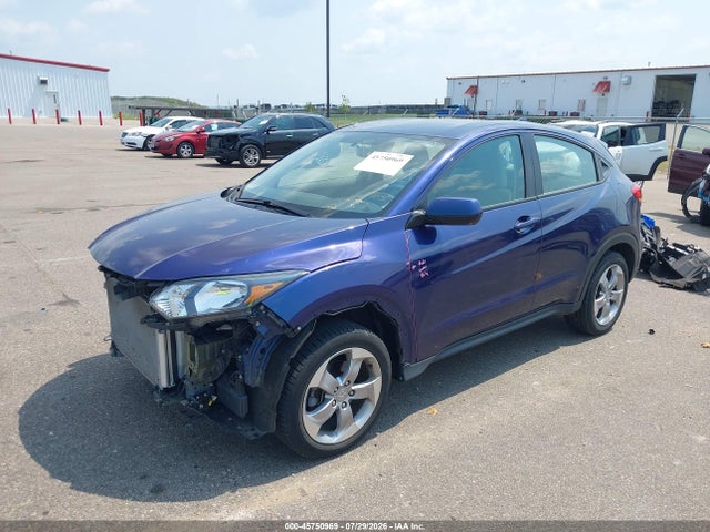 Honda HR-V LX 2017 3CZRU6H31HM700674 Image 2