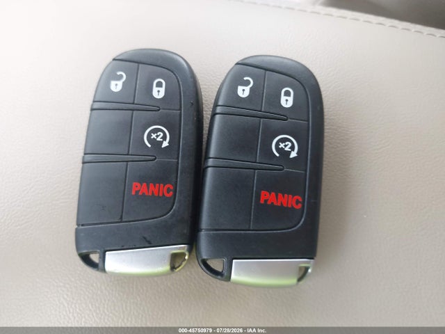 Продажа на аукционе авто 2021 Jeep Grand Cherokee Laredo E 4x4, vin: 1C4RJFAG5MC793772, номер лота: 45750979