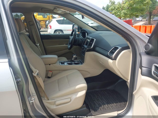 Продажа на аукционе авто 2021 Jeep Grand Cherokee Laredo E 4x4, vin: 1C4RJFAG5MC793772, номер лота: 45750979