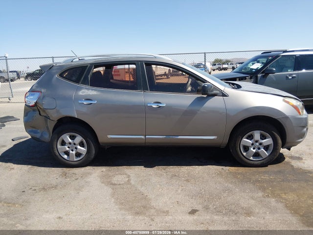 Продажа на аукционе авто 2015 Nissan Rogue Select S, vin: JN8AS5MT0FW152743, номер лота: 45750999