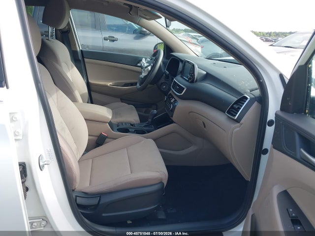 Продажа на аукционе авто 2020 Hyundai Tucson Se, vin: KM8J23A48LU179592, номер лота: 45751048