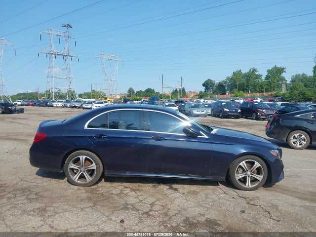 Aukcja sprzedaży 2017 Mercedes-benz E 300 4matic, vin: WDDZF4KBXHA088885, numer aukcji: 45751076