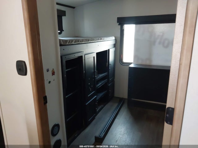 Продажа на аукционе авто 2022 Keystone Outback, vin: 4YDT0BS29NB453209, номер лота: 45751081