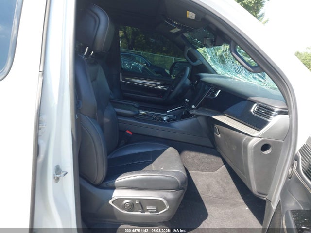 Продажа на аукционе авто 2022 Jeep Wagoneer Series Iii 4x4, vin: 1C4SJVDT7NS105833, номер лота: 45751142