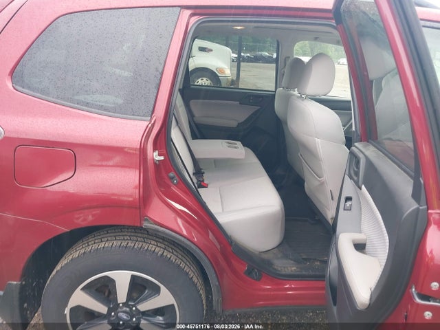 JF2SJAEC3JH444203 Subaru Forester 2.5i Premium