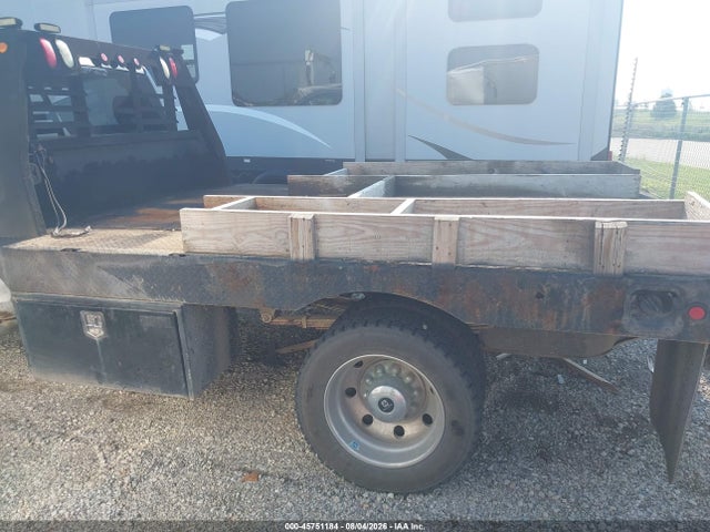 45751184 :رقم المزاد ، 3D6WU6EL2BG502747 vin ، 2011 Ram Ram 4500 Hd Chassis St/slt مزاد بيع
