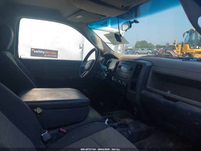 45751184 :رقم المزاد ، 3D6WU6EL2BG502747 vin ، 2011 Ram Ram 4500 Hd Chassis St/slt مزاد بيع