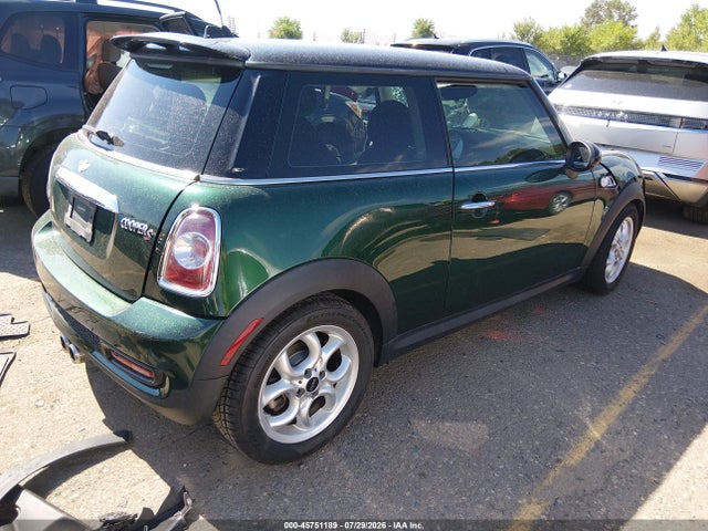 Продажа на аукционе авто 2011 Mini Cooper S, vin: WMWSV3C52BTY13258, номер лота: 45751189
