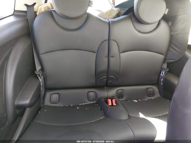 Продажа на аукционе авто 2011 Mini Cooper S, vin: WMWSV3C52BTY13258, номер лота: 45751189