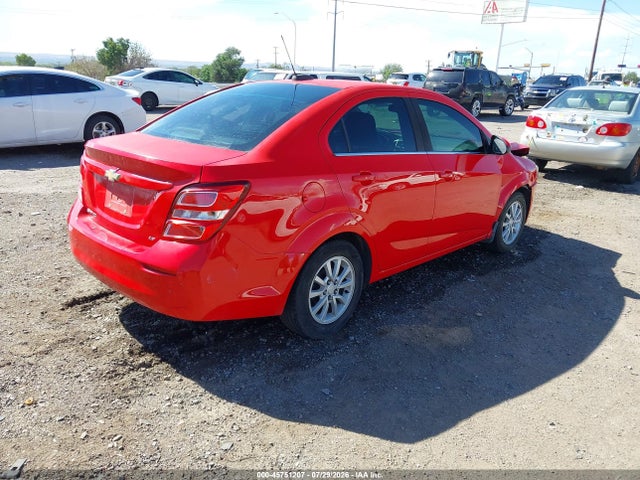 Chevrolet Sonic Lt Auto 2017 1G1JD5SH9H4132230 Image 4