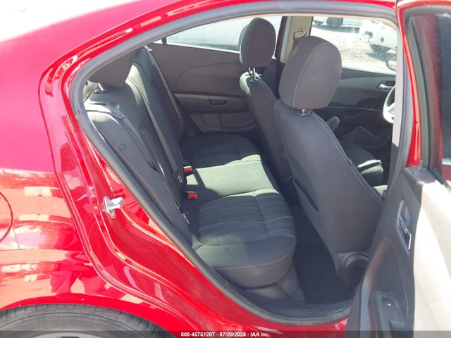 Chevrolet Sonic Lt Auto 2017 1G1JD5SH9H4132230 Image 8