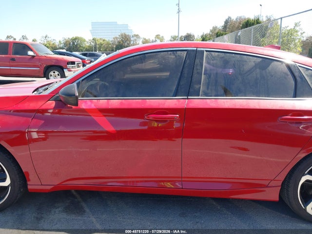 45751220 :رقم المزاد ، 1HGCV1F37JA096762 vin ، 2018 Honda Accord Sport مزاد بيع