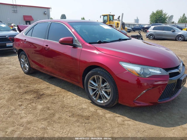 2016 4T1BF1FK1GU530689 main image