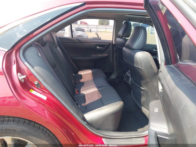 4T1BF1FK1GU530689 Toyota CAMRY SE
