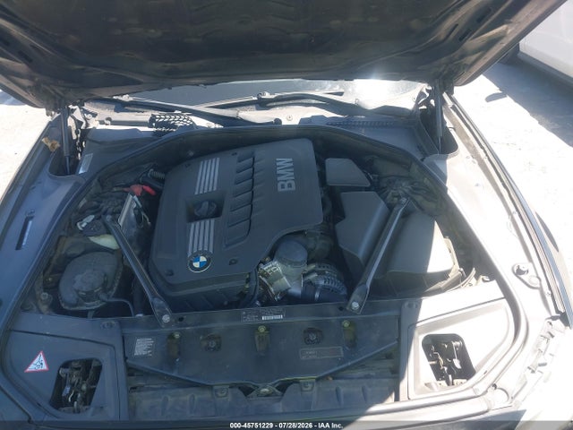 45751229 :رقم المزاد ، WBAFR1C52BC749071 vin ، 2011 Bmw 528i مزاد بيع