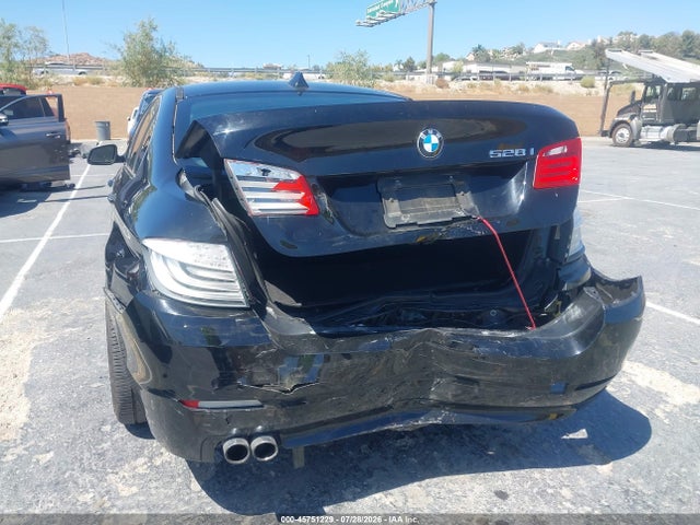 45751229 :رقم المزاد ، WBAFR1C52BC749071 vin ، 2011 Bmw 528i مزاد بيع
