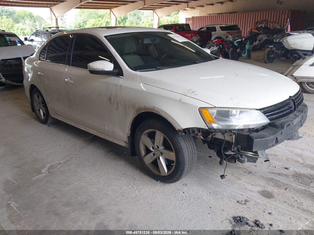 45751238 :رقم المزاد ، 3VWLL7AJ8DM292789 vin ، 2013 Volkswagen Jetta 2.0l Tdi مزاد بيع