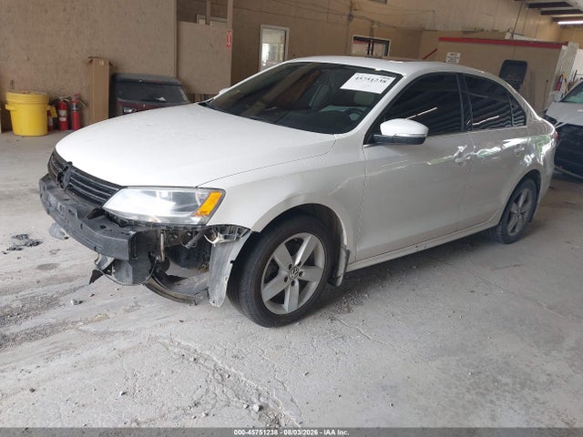 45751238 :رقم المزاد ، 3VWLL7AJ8DM292789 vin ، 2013 Volkswagen Jetta 2.0l Tdi مزاد بيع