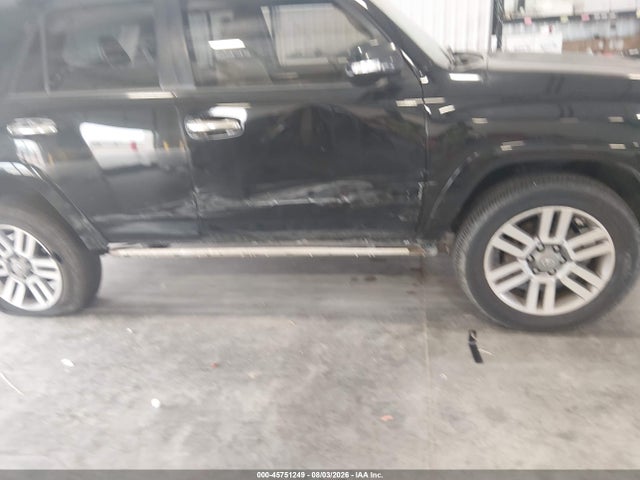 2011 Toyota 4runner Limited V6 მანქანა იყიდება აუქციონზე, vin: JTEBU5JR3B5057592, აუქციონის ნომერი: 45751249