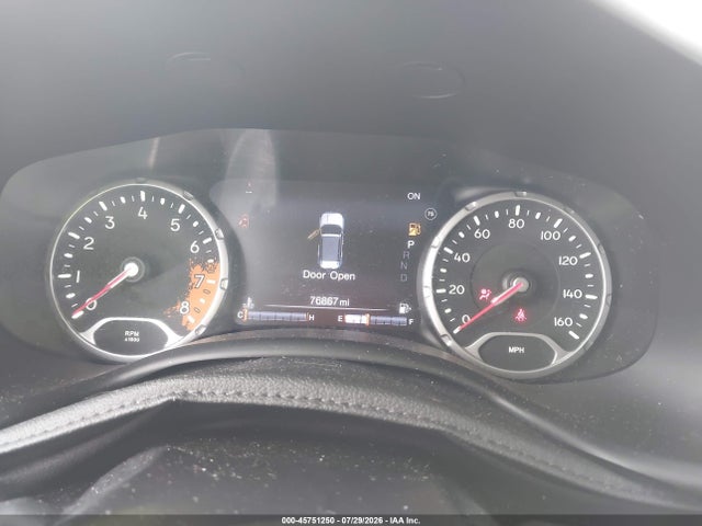 2015 Jeep Renegade Limited მანქანა იყიდება აუქციონზე, vin: ZACCJADT0FPB74946, აუქციონის ნომერი: 45751250