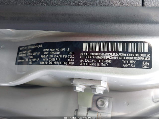 2015 Jeep Renegade Limited მანქანა იყიდება აუქციონზე, vin: ZACCJADT0FPB74946, აუქციონის ნომერი: 45751250