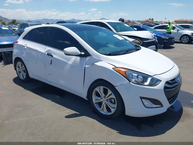 Hyundai ELANTRA GT 2015 KMHD35LH7FU242045 zdjęcie główne