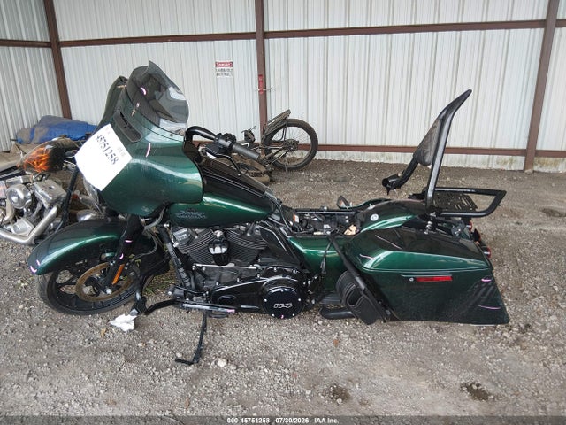 Harley-Davidson FLHXS 2021 1HD1KRP15MB645205 Image 13