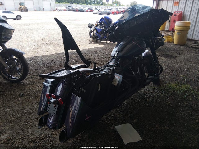 Harley-Davidson FLHXS 2021 1HD1KRP15MB645205 Image 4