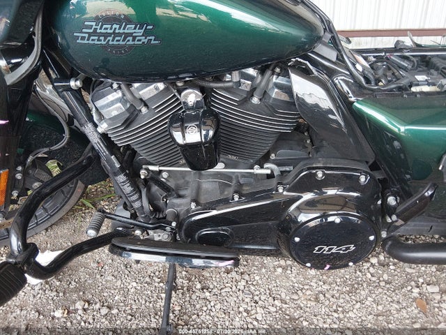 Harley-Davidson FLHXS 2021 1HD1KRP15MB645205 Image 9