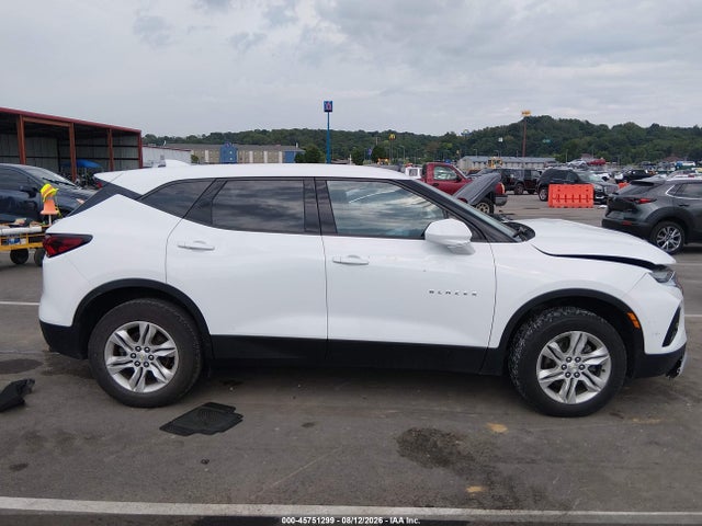 2021 Chevrolet Blazer Fwd 2lt მანქანა იყიდება აუქციონზე, vin: 3GNKBCRS3MS537962, აუქციონის ნომერი: 45751299