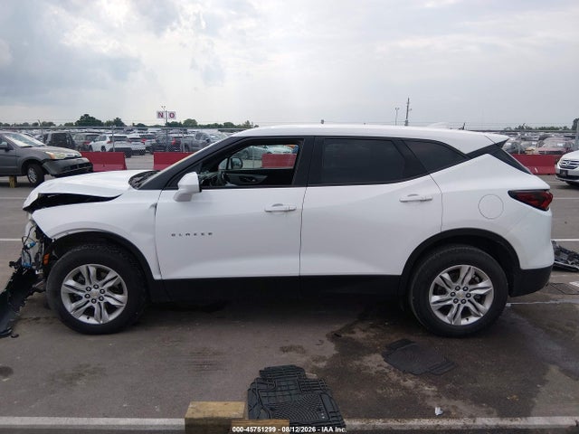 2021 Chevrolet Blazer Fwd 2lt მანქანა იყიდება აუქციონზე, vin: 3GNKBCRS3MS537962, აუქციონის ნომერი: 45751299