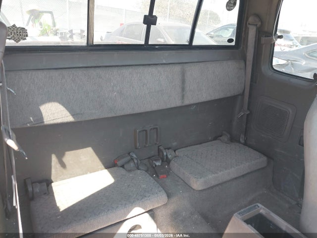 45751305 :رقم المزاد ، 4TASN92N9XZ456457 vin ، 1999 Toyota Tacoma Prerunner V6 مزاد بيع