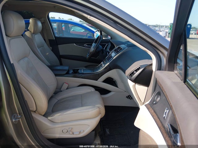 45751309 :رقم المزاد ، 2LMTJ6LR7GBL30430 vin ، 2016 Lincoln Mkx Reserve مزاد بيع