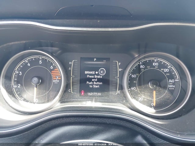 45751358 :رقم المزاد ، 1C4RJEBG5JC438427 vin ، 2018 Jeep Grand Cherokee Limited 4x2 مزاد بيع