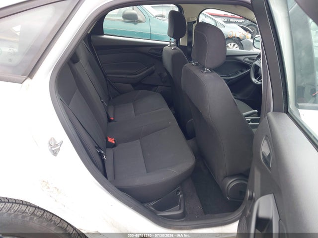 2018 Ford Focus S მანქანა იყიდება აუქციონზე, vin: 1FADP3E2XJL274689, აუქციონის ნომერი: 45751370