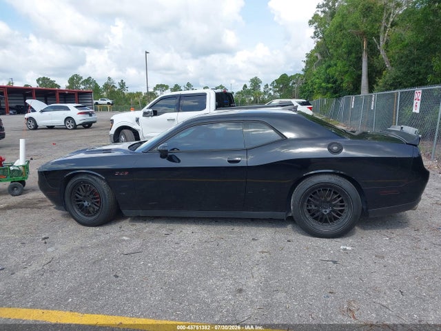 45751382 :رقم المزاد ، 2C3CDZBT4FH783667 vin ، 2015 Dodge Challenger R/t Plus مزاد بيع