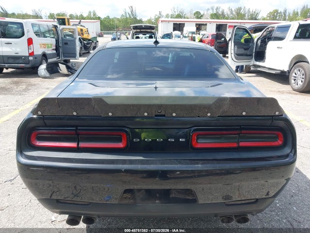 45751382 :رقم المزاد ، 2C3CDZBT4FH783667 vin ، 2015 Dodge Challenger R/t Plus مزاد بيع