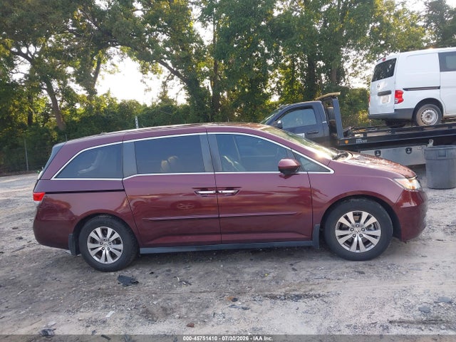 Auction sale of the 2016 Honda Odyssey Ex-l, vin: 5FNRL5H67GB126873, lot number: 45751410
