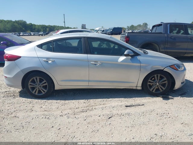 2018 Hyundai Elantra Sel მანქანა იყიდება აუქციონზე, vin: 5NPD84LF9JH230156, აუქციონის ნომერი: 45751474