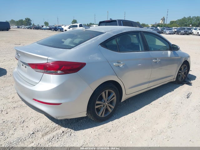 2018 Hyundai Elantra Sel მანქანა იყიდება აუქციონზე, vin: 5NPD84LF9JH230156, აუქციონის ნომერი: 45751474