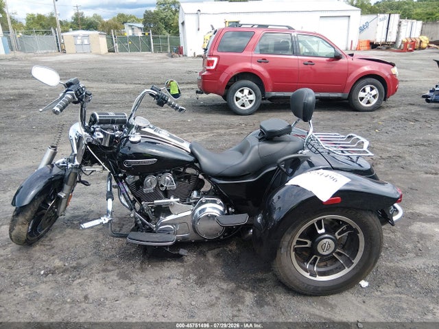 Harley-Davidson Flrt Free Wheeler 2015 1HD1MCM16FB856038 Image 13
