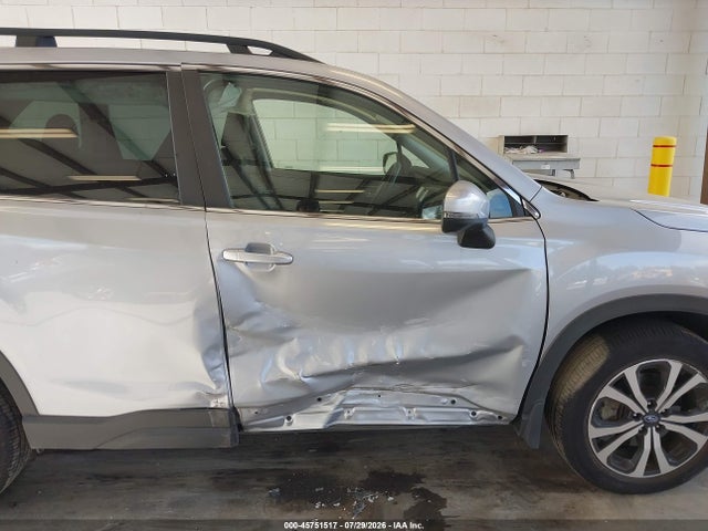 Subaru Forester Limited 2023 JF2SKAPC9PH532031 Image 6