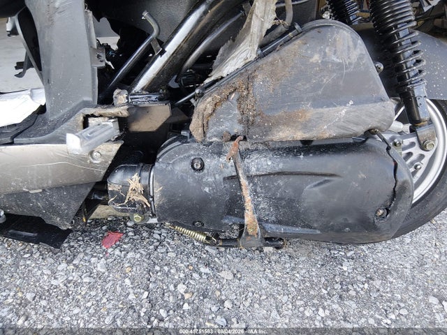 Genuine Scooter Co. Buddy Kick 2026 RFVJFJ102T1004854 Image 9