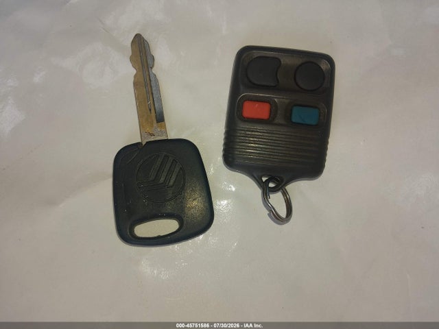 Продажа на аукционе авто 2000 Mercury Grand Marquis Ls, vin: 2MEFM75W7YX729127, номер лота: 45751586