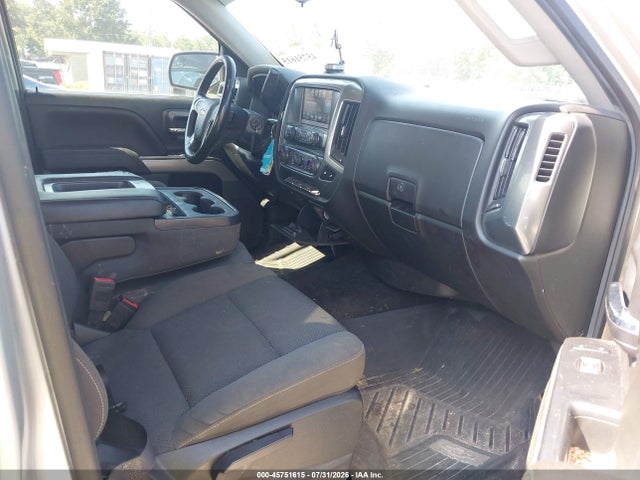 45751615 :رقم المزاد ، 3GCUKREC5JG173822 vin ، 2018 Chevrolet Silverado 1500 2lt مزاد بيع