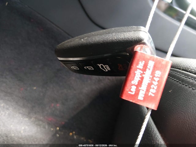 2016 Hyundai Equus Signature მანქანა იყიდება აუქციონზე, vin: KMHGH4JH9GU102981, აუქციონის ნომერი: 45751638