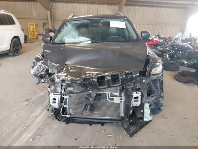 2018 Jeep Cherokee Limited Fwd მანქანა იყიდება აუქციონზე, vin: 1C4PJLDB5JD621401, აუქციონის ნომერი: 45751654
