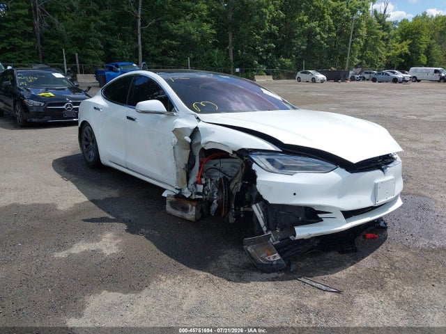 Продаж на аукціоні авто 2018 Tesla Model S 100d/75d/p100d, vin: 5YJSA1E2XJF296718, номер лоту: 45751694