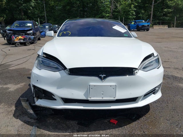 Продаж на аукціоні авто 2018 Tesla Model S 100d/75d/p100d, vin: 5YJSA1E2XJF296718, номер лоту: 45751694