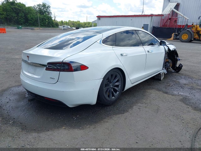 Продаж на аукціоні авто 2018 Tesla Model S 100d/75d/p100d, vin: 5YJSA1E2XJF296718, номер лоту: 45751694